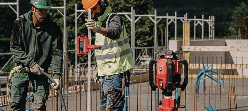 Niveliranje rotacijskim laserom s jednim nagibom PR 40-22 Robusno vanjsko niveliranje rotacijskim laserom s automatskim funkcijama za niveliranje na velikim udaljenostima, svrstavanje, rad pod nagibom i kvadriranje (baterijska platforma Nuron) Primjene 1