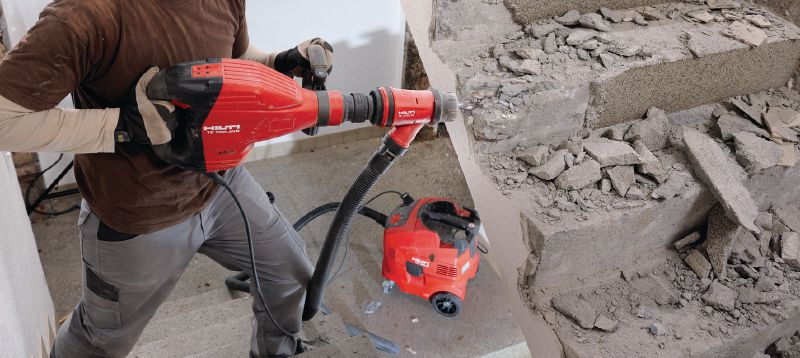 Čekić za rušenje TE 700-AVR SDS-Max Snažni čekić za rušenje SDS Max (TE-Y) za klesanje u betonu i opeci te za veliko opterećenje s aktivnim smanjenjem vibracija (AVR) Primjene 1