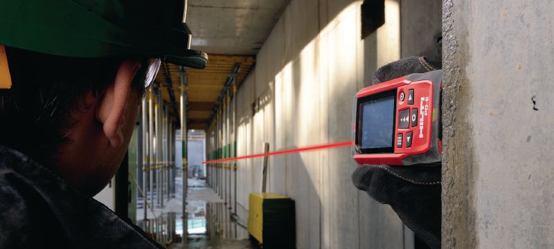 Laserski daljinomjer PD-E Vanjski laserski mjerač s integriranim tražilom za mjerenja do 200 m Primjene 1