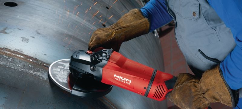 Kutna brusilica AG 230-27DB Kutna brusilica od 2700 W sa sigurnosnim prekidačem, rotirajućom drškom i kočnicom, za diskove do 230 mm Primjene 1