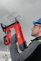 Metalna kabelska obujmica X-EKB-FE MX Metalna kabelska obujmica za upotrebu s čavlima u traci ili sidrima Primjene 2