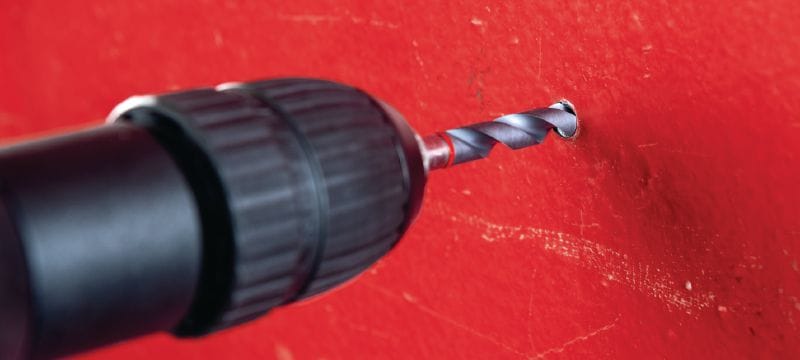 Stepenasto svrdlo TX-BT 4.7/7 Stepenasto svrdlo za prethodno bušenje preciznih rupa za pričvršćivače X-BT nove generacije Primjene 1