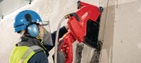 Dijamantna oštrica za mokre primjene SPX Univ Vrhunska dijamantna oštrica s tehnologijom Equidist za ekstremno brzo mokro rezanje u nearmiranom i lagano armiranom betonu, opeci i prirodnom kamenu Primjene 3