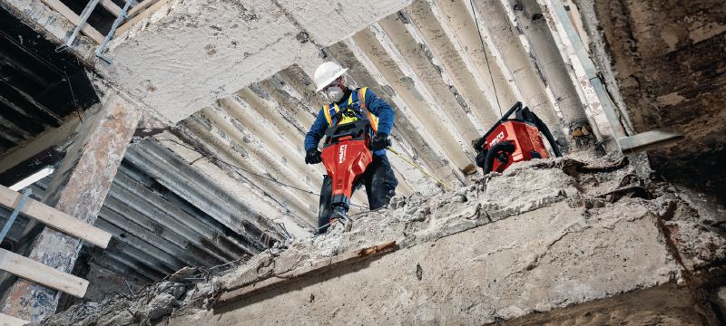 Baterijski usisivač prašine VC 10M-22 Baterijski usisivač za mokro/suho usisavanje visoke razine usisavanja s opcionalnim ruksakom za usisavanje prašine alata, uključujući sa šupljim svrdlima – M klasa (baterijska platforma Nuron) Primjene 1