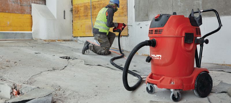 Ekstraktor prašine klase VC 60M-X M Vrlo snažan ekstraktor prašine za povezivanje s električnim alatima i čišćenjem na gradilištu (mokro i suho), spremnik od 60 l Primjene 1
